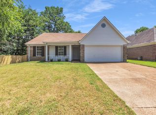 1096 Jessica Lauren Dr, Cordova, TN 38018