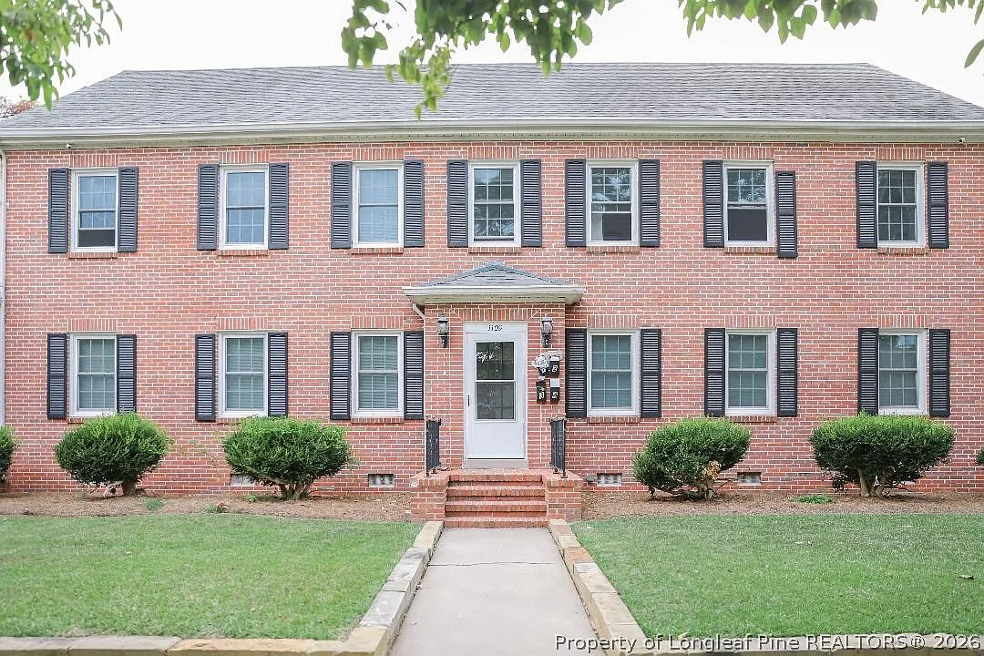 2 bed, 1.0 bath, 750 sqft, $1,650 — Photo 1