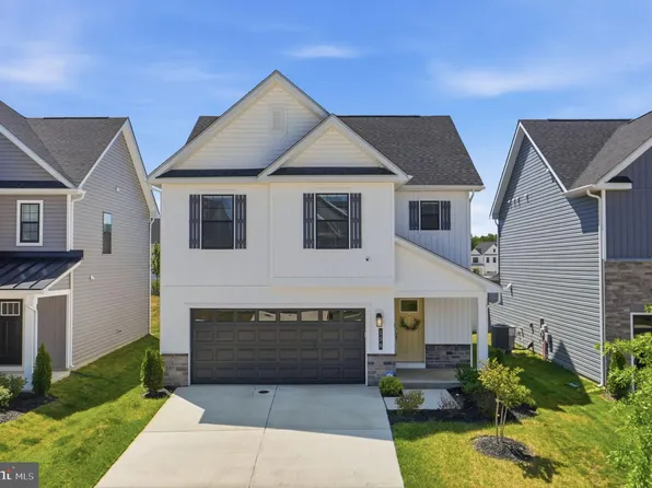 156 Wood Walk Ave, La Plata, MD 20646