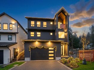 11052 Lockwood St, Maple Ridge, BC V2W1Z6