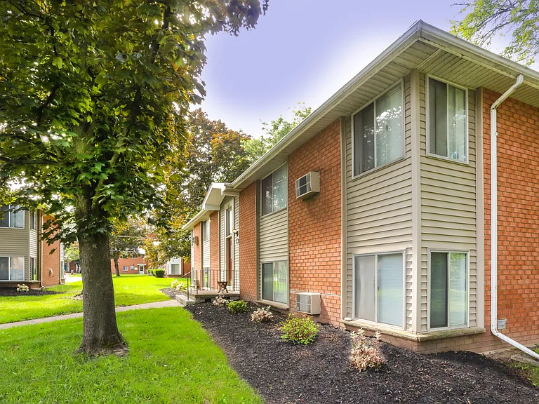 Susan Apartments — Photo 15