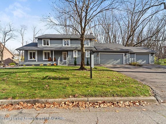 3rd image of 4810 Mohican Ln