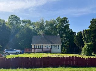 138 W Bridge St, Deep River, CT 06417