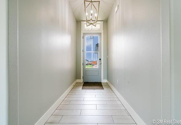 3rd image of 5623 Slayde St
