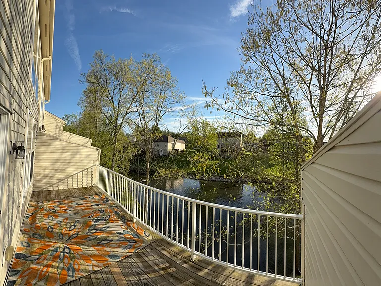 8560 Wiltshire Way — Photo 43
