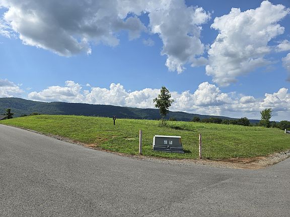3rd image of LOT 18 Farmview Way