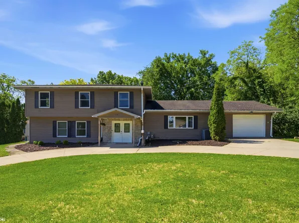 115 N Plane St, Burlington, IA 52601