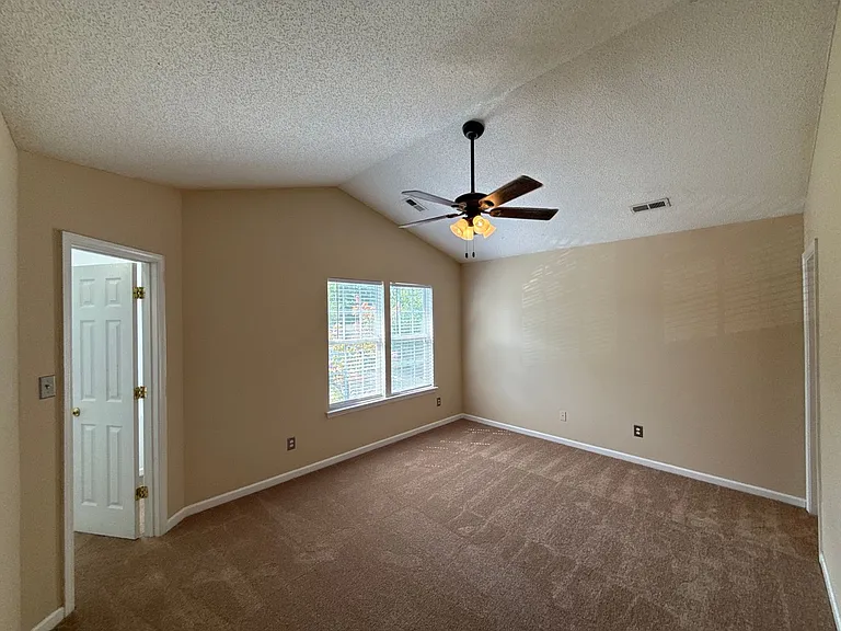 3402 Southern Ginger Dr — Photo 6