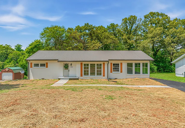 6821 Westland Dr — Photo 1
