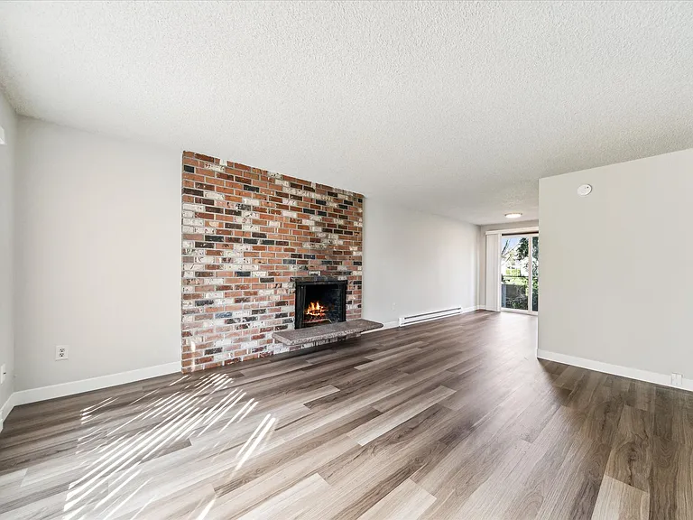 5847-5855 SE Holgate Blvd #5855 — Photo 6