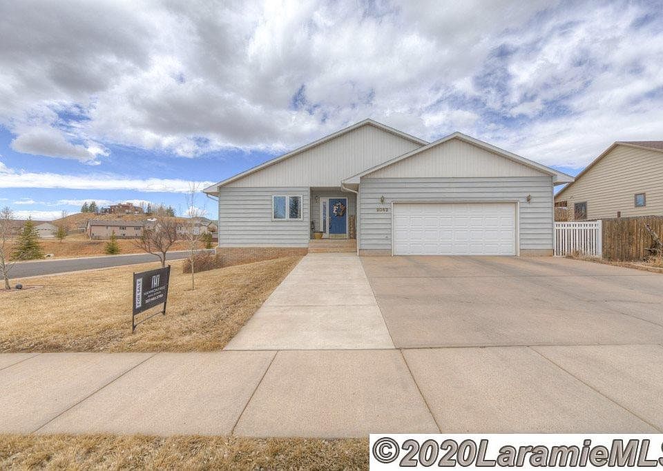 1st image of 2052 N 22nd St