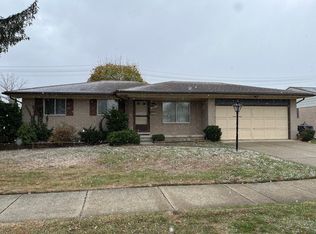29167 Pinehurst St, Roseville, MI