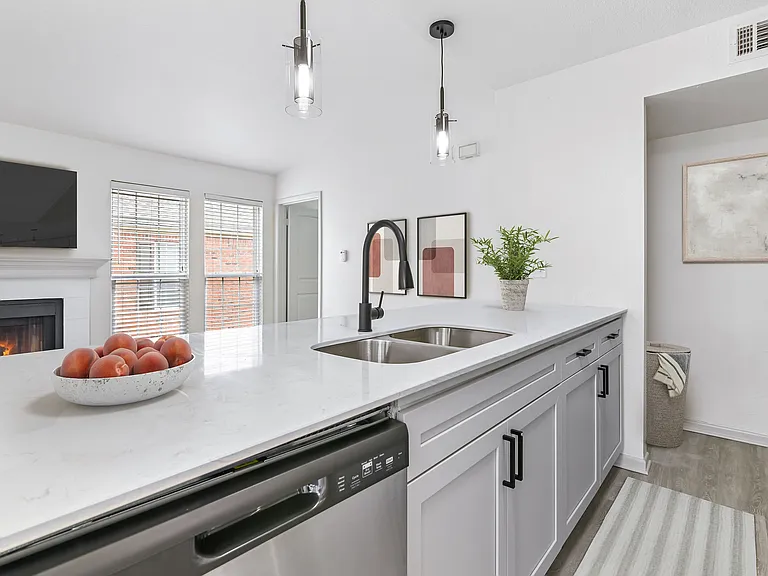 Birchstone West Plano — Photo 10