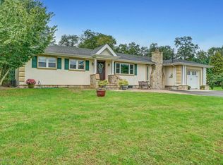 22 Moore Rd, Marlboro, NJ 07746