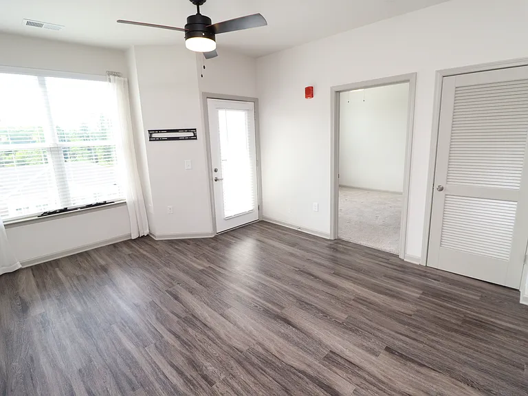 2402 Gathering Square Ct — Photo 12
