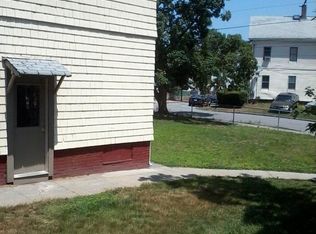 27 Sweetbriar St #2, Providence, RI 02908