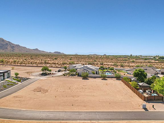 5th image of 11198 W PROSPECTOR Drive #21