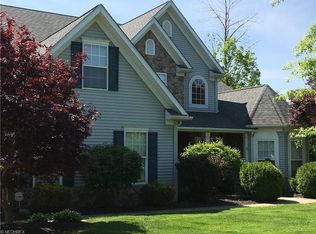 7655 Oak Meadow Dr, Hudson, OH