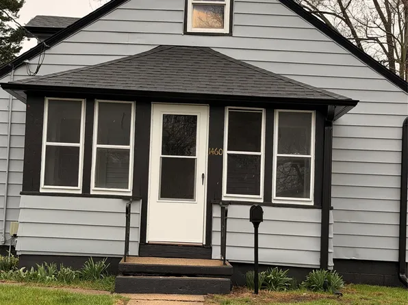 1460 E 22nd St, Des Moines, IA 50317