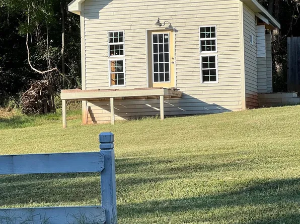 (undisclosed Address), Amherst, VA 24521