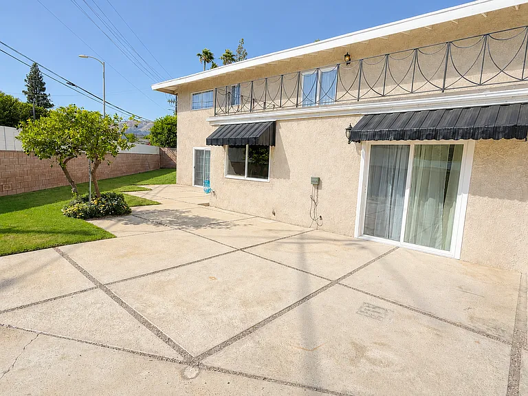 10661 Coraline Pl — Photo 40