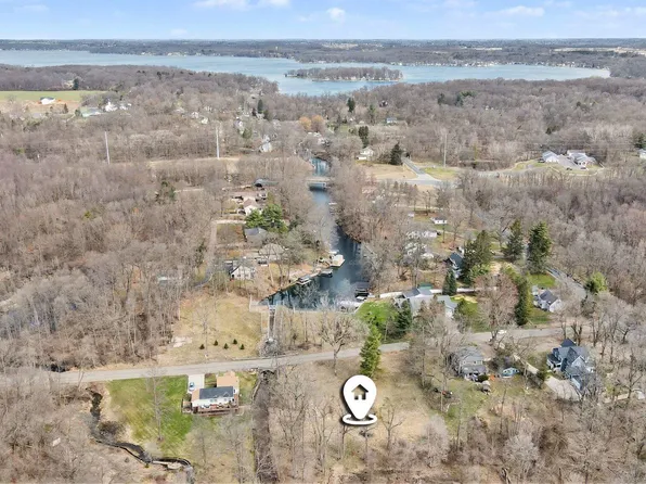 11654 E De Ave, Richland, MI 49083