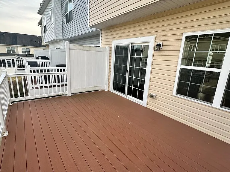 21099 Brunswick Ln — Photo 10