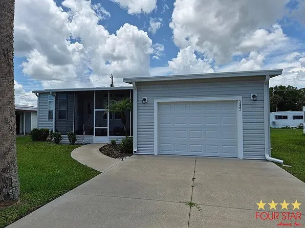 5422 James Dr, Port Orange, FL 32127