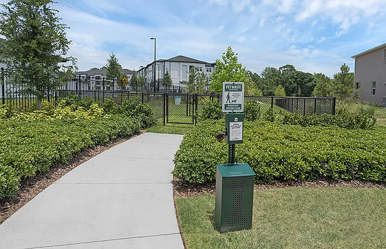 Reunion Crossing Townhomes — Photo 33