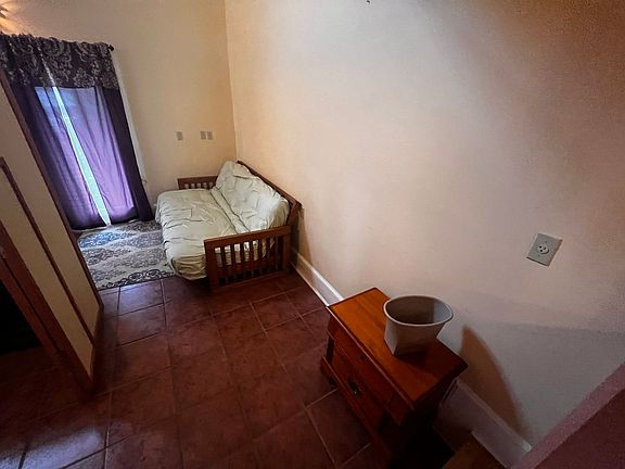 3rd image of 3011 Shire Cir