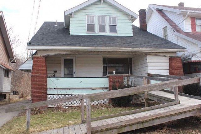 1st image of 61 E Auburndale Ave