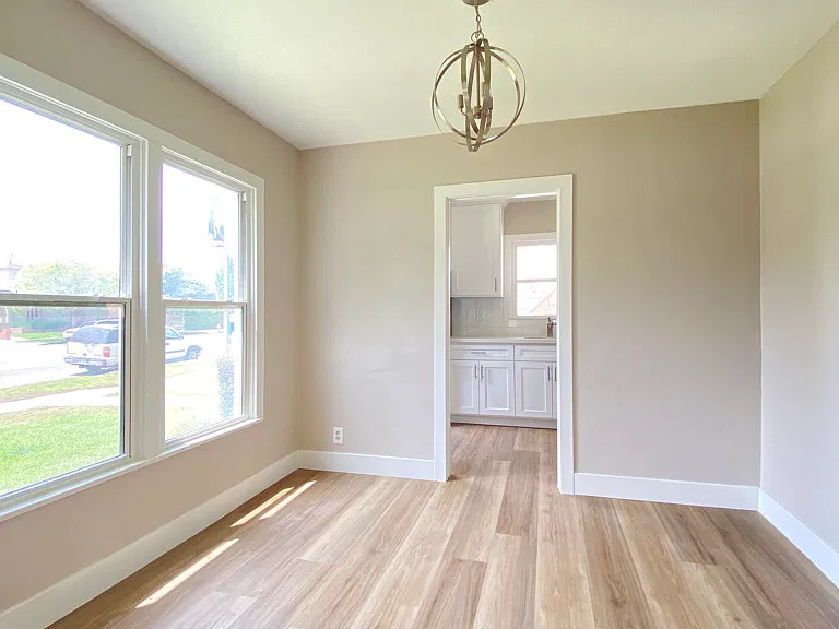 2620 S Barrington Ave #2620 — Photo 4