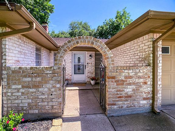 5th image of 5308 Apple Springs Dr
