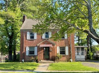 225 Colebrook St, Hartford, CT 06112