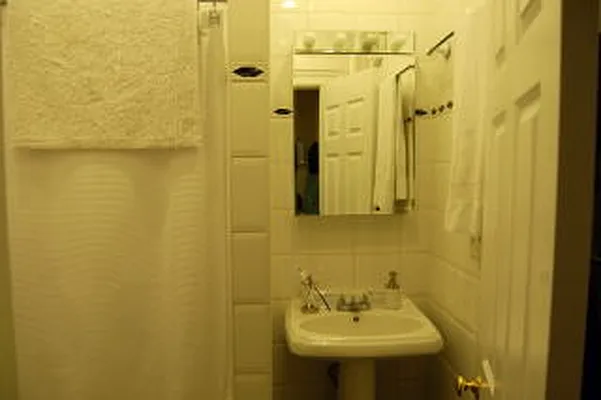 Rented by Stonecrest Realty | media 7