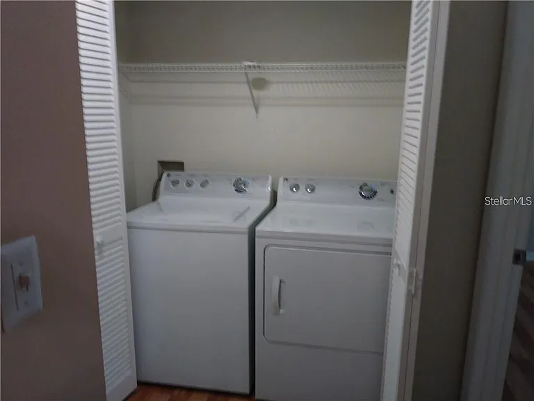 5620 Pinnacle Heights Cir #305 — Photo 10
