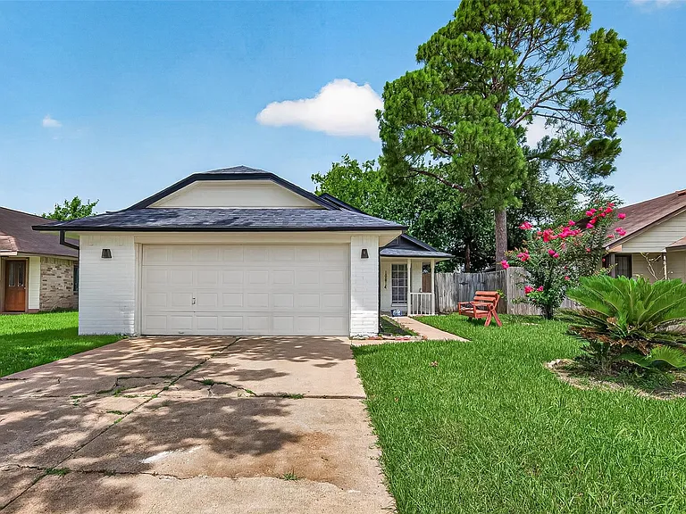 10814 Parkland Woods Dr — Photo 31