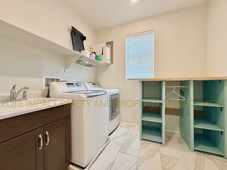 9731 E Lynx Lake Trl — Photo 36