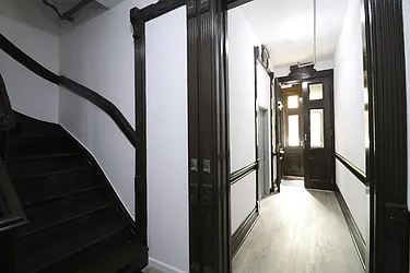 Rented by Nest Seekers International