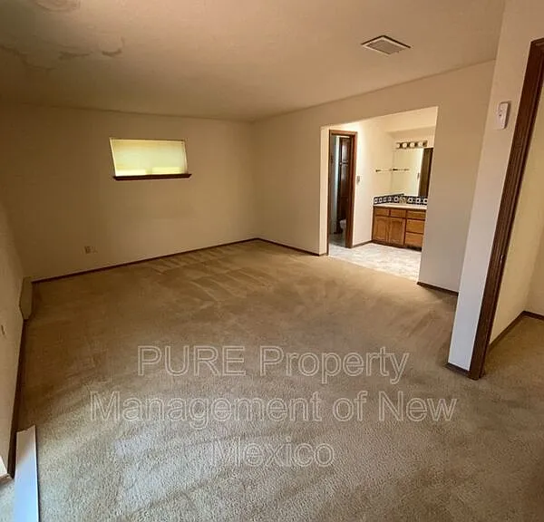 727 Cedar Hill Ln NE #8 — Photo 17