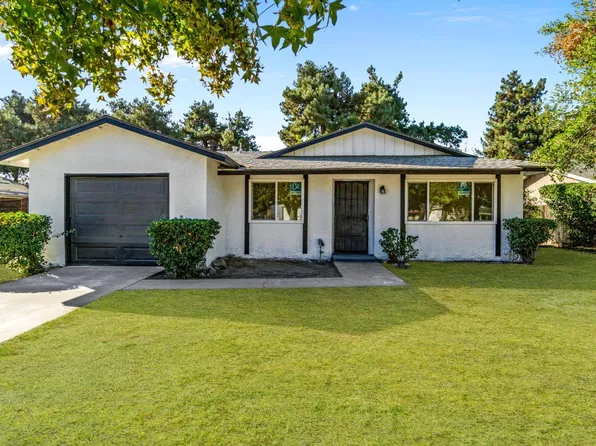 2567 Oak St, Selma, CA 93662