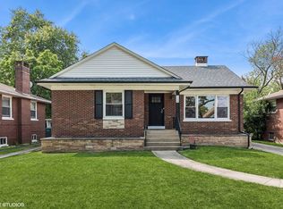 700 Bristol Ave, Westchester, IL