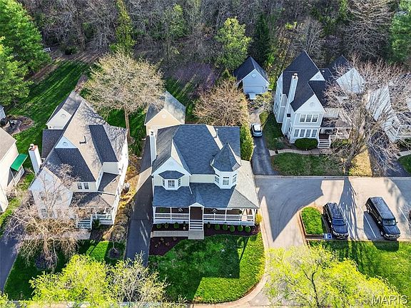 4th image of 3544 Saint Albans Rd