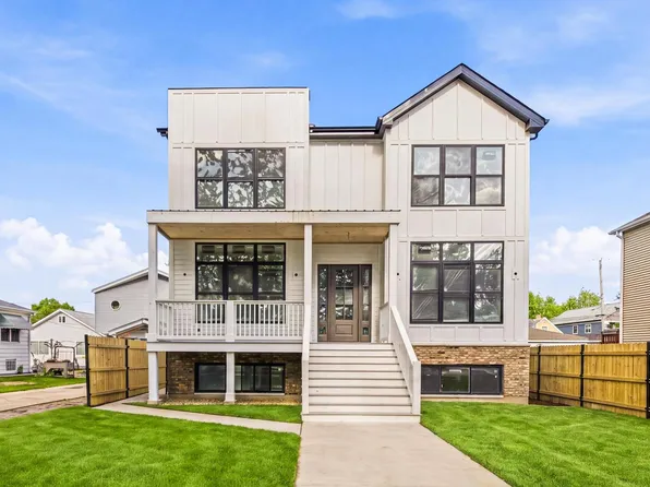 5361 N Normandy Ave, Chicago, IL 60656