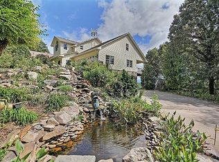 877 Wells Rd, Brasstown, NC 28902