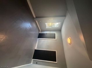 267 W Broadway, Paterson, NJ 07522