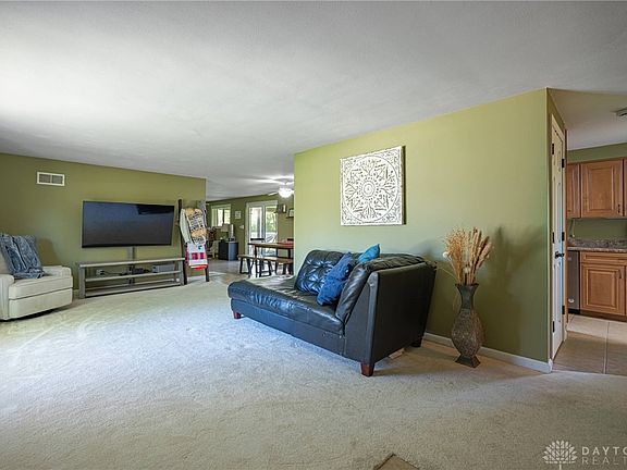 2nd image of 5044 Dobbs Dr