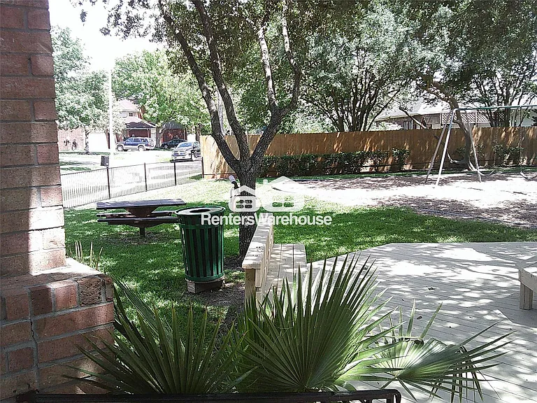 13427 Garden Grove St #750 — Photo 20