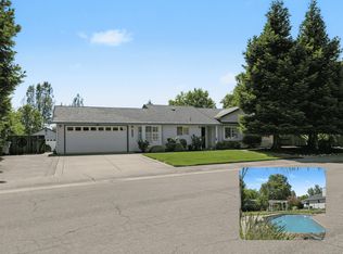 11402 Wales Dr, Redding, CA 96003