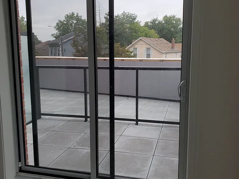 1 Wellington St #219 — Photo 5